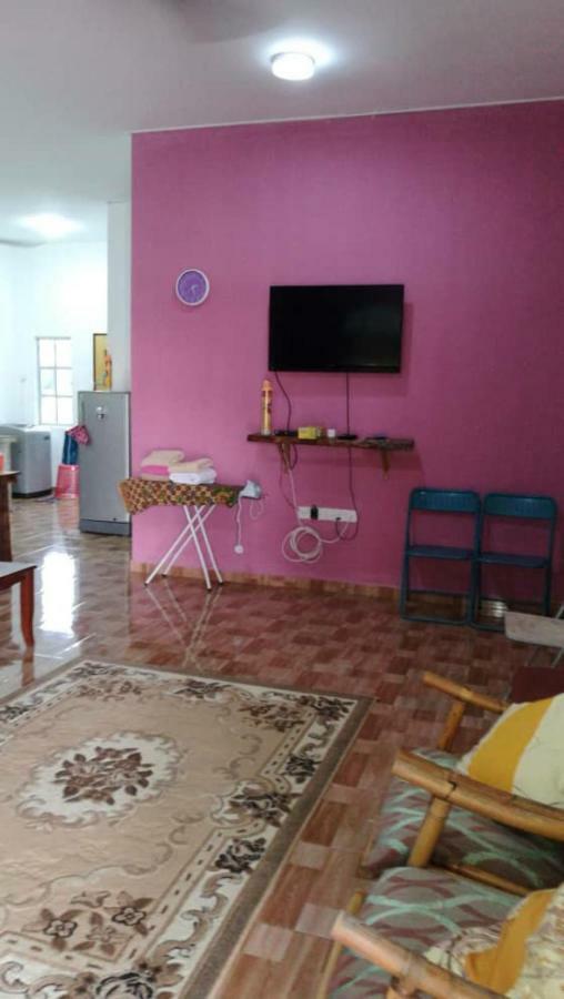 Homestay Langkawi Airport Padang Mat Sirat Екстер'єр фото